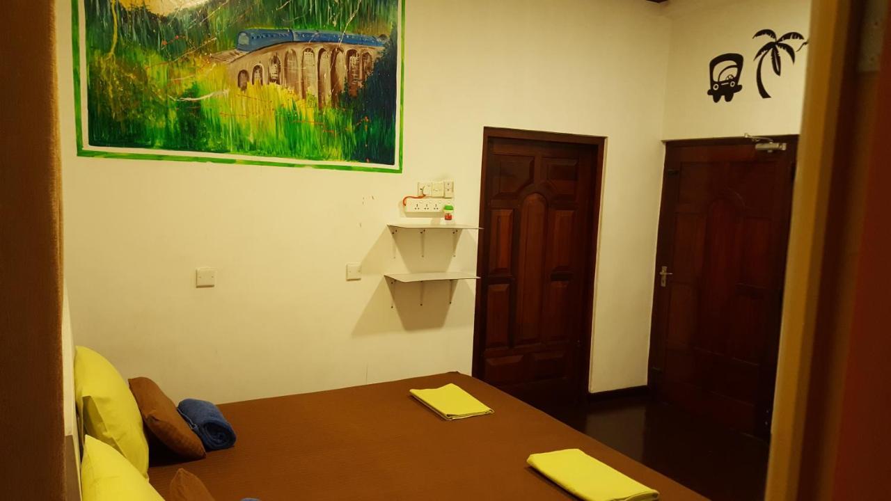 The Backpack Hub At Weligama Hostel Exterior photo